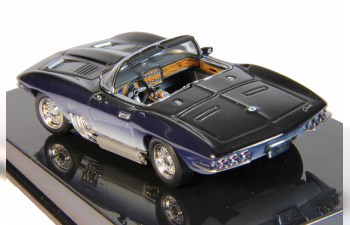 CHEVROLET Corvette Mako Shark (1961), black / blue