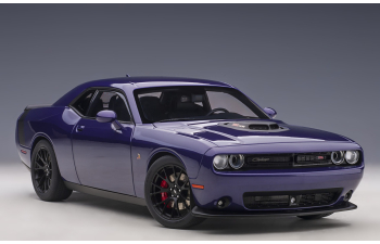 Dodge Challenger 392 Hemi Scat Pack Shaker 2018 фиолетовый