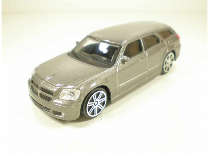 DODGE Magnum R/T, серый металлик