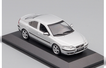 VOLVO S60 R 2003, silver metallic