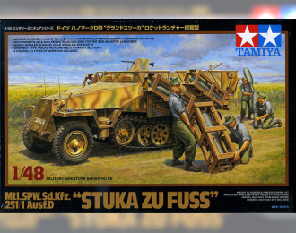 Сборная модель Немецкий Бтр Sd.Kfz. 251/1 Ausf.D "Stuka Zu Fuss"