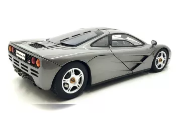 MCLAREN F1 Roadcar (1994), grey metallic