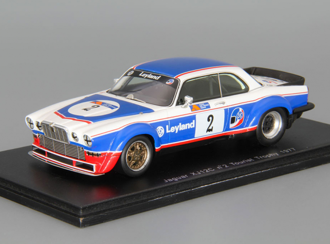 JAGUAR XJ12C #2 Tourist Trophy (1977), blue / white