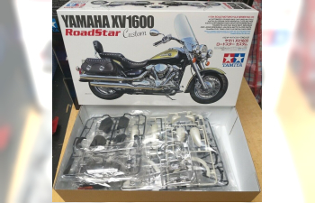 Сборная модель Yamaha XV1600 RoadStar Custom