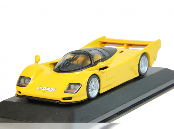 PORSCHE Dauer 962 Street Version, yellow