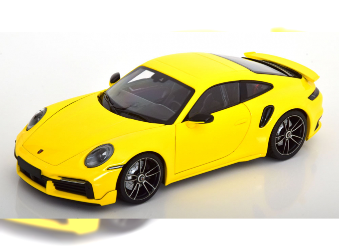 PORSCHE 911 (992) Turbo S Sport Design (2021), yellow