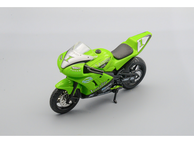 SUZUKI 600R, Green