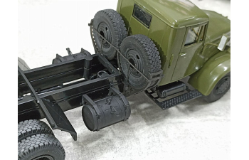 Держатель запасного колеса (ДЗК) КРАЗ-257 ранний