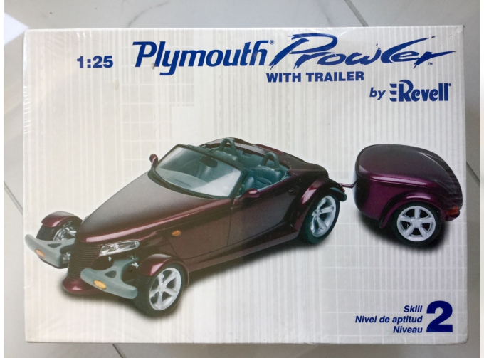 Сборная модель Plymouth Prowler with Trailer