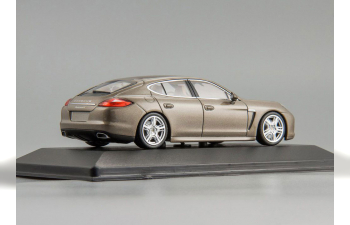 PORSCHE Panamera 4 (G1) (2010), topaz brown metallic