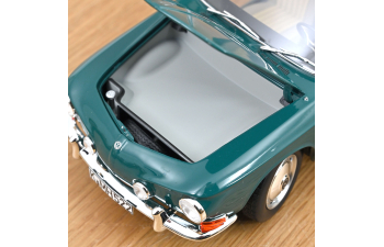 VOLKSWAGEN Karmann Ghia Type 34 Coupe (1961), green