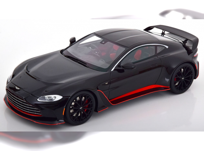 ASTON MARTIN Vantage V12 (2022), black carbon red