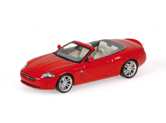 JAGUAR XK Convertible (2005), red 