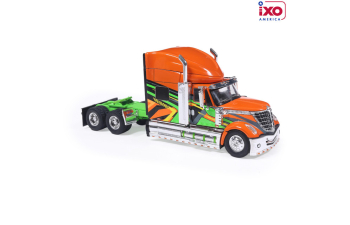 INTERNATIONAL Lonestar (2010), orange/green