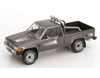 TOYOTA Truck Xtra Cab 4x4 (Hilux) (1985), grey metallic