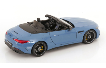 MERCEDES-BENZ SL63 AMG 4Matic+ with removable Softtop (2021), light blue