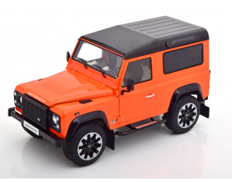 LAND ROVER Defender 90 Works V8 (2018), orange/schwarz