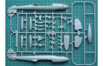 Сборная модель Gloster Meteor Mk.4