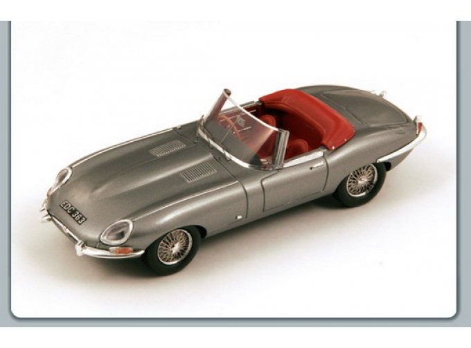 JAGUAR E Type S1 Road Version (1961), grey