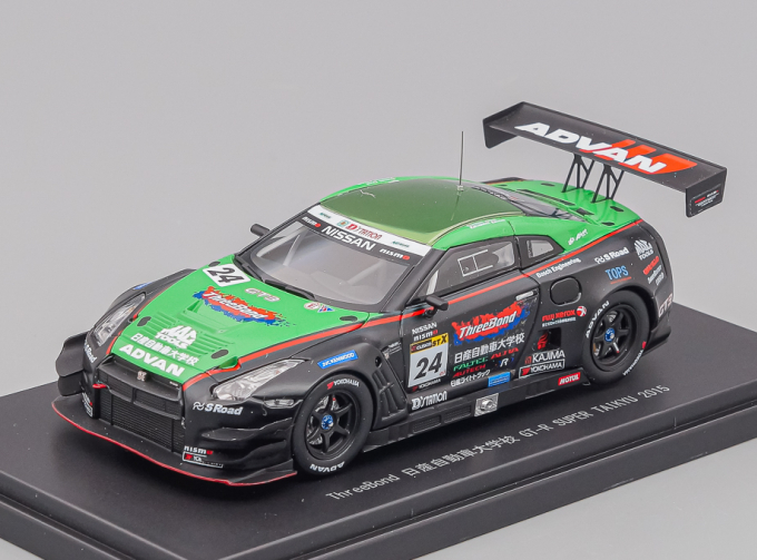 NISSAN GT-R #24 2nd Super Taikyu Hoshino Fujii Takab 2015, green