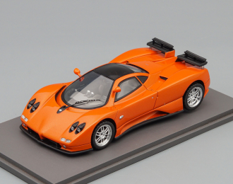 PAGANI Zonda, metallic orange