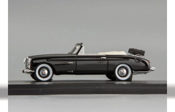 PACKARD 120 Vignale Convertible (1948), black