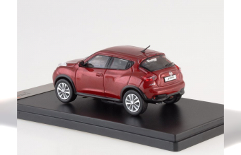 NISSAN Juke (2015), metallic red