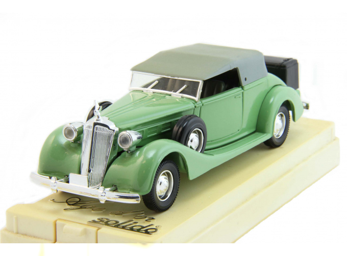 PACKARD Super-Eight, light green