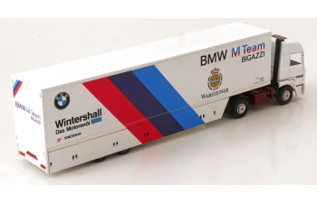 RENAULT R 420 BMW Motorsport DTM race transporter with acessories