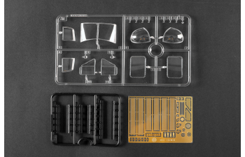 Сборная модель UH-1B Huey - Gunship
