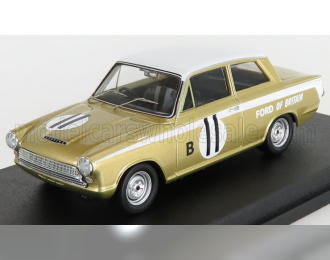 FORD Cortina Gt №11 2nd 12h Marlboro (1963) H.Taylor - J.Blumer, Gold Met White