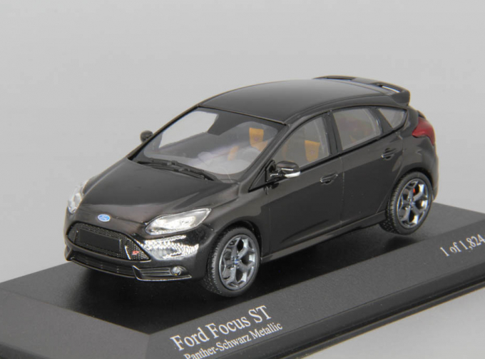 FORD Focus ST (2011), black metallic