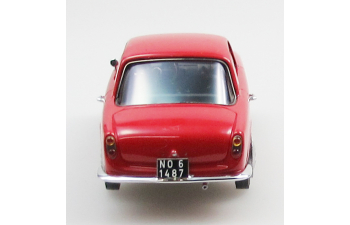 ОСКА 1600 GT купе производства Фиссоре (1960), красный