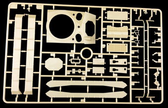 Сборная модель US M-24 Light Tank ‘Chaffee’ In Korean War