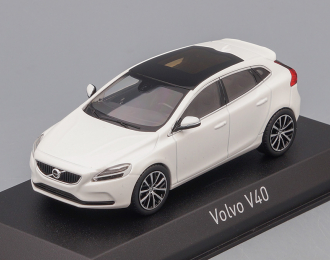 VOLVO V40 2016 Crystal White Metallic