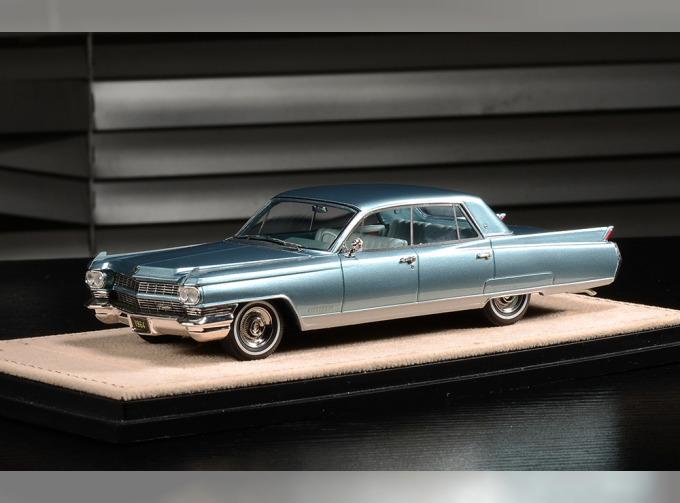 CADILLAC Sixty Special (1964), Turino Turquoise Metallic