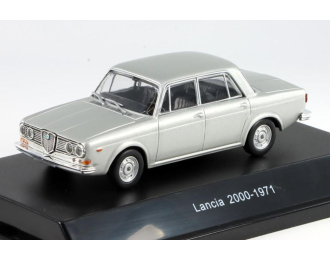 LANCIA 2000 (1971), silver