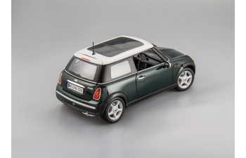 MINI Coper, green metallic