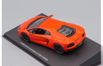 LAMBORGHINI Aventador LP 700-4 (2010), orange