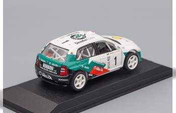 (Уценка!) SKODA Fabia WRC, white