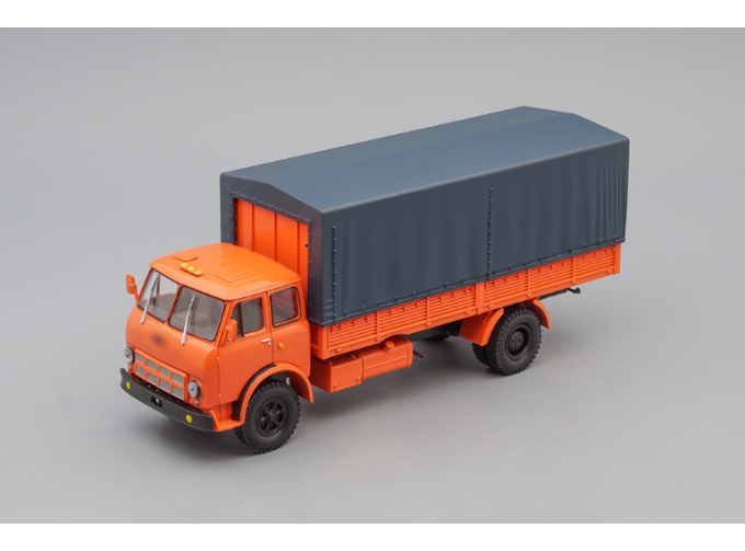 Минский 53352 бортовой с тентом (1974-1976), св.оранжевый