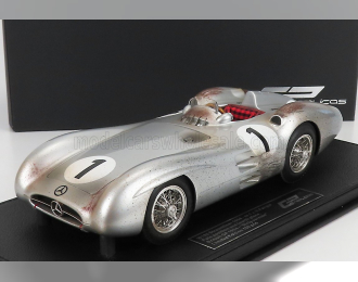 MERCEDES-BENZ F1 W196r Streamliners N1 Pole Position And 4th British Gp (dirty Version) Juan Manuel Fangio (1954) World Champion - Con Vetrina - With Showcase, Silver