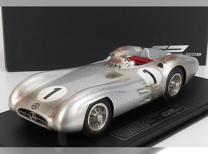 MERCEDES-BENZ F1 W196r Streamliners N1 Pole Position And 4th British Gp (dirty Version) Juan Manuel Fangio (1954) World Champion - Con Vetrina - With Showcase, Silver