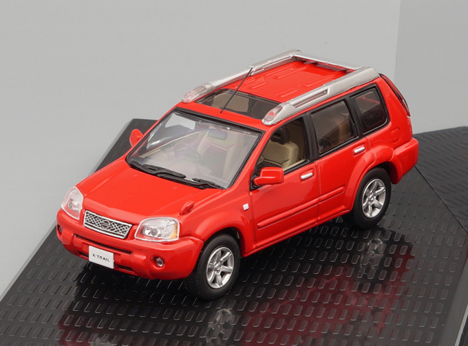 NISSAN X-Trail M/C RHD, red