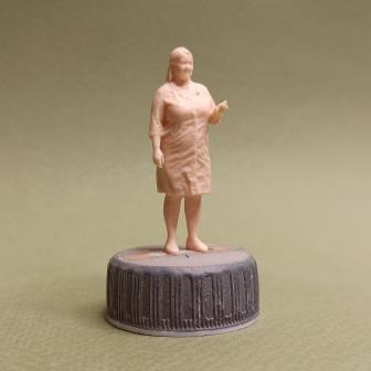 Фигура 0894 Тётя Яна педиатр, неокрашенная