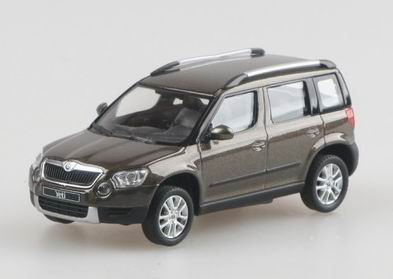 SKODA Yeti (2009), brown metallic