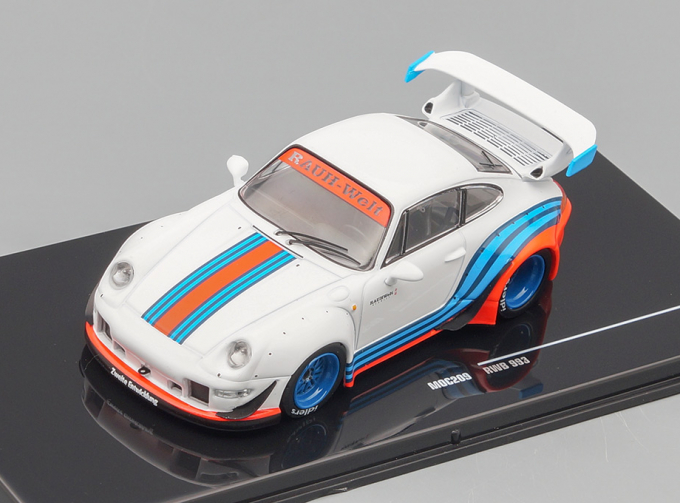 PORSCHE 911 RWB 993 "Martini" (2018), white