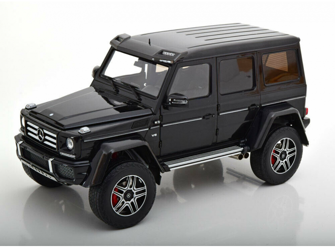 MERCEDES G500 4x4² CONCEPT BLACK