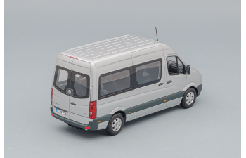 VOLKSWAGEN Crafter Minibus, silver