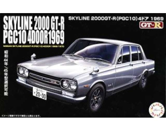Сборная модель Nissan Skyline 2000GT-R 4Door (PGC10)